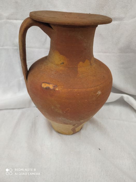 Infusa em barro com tampa