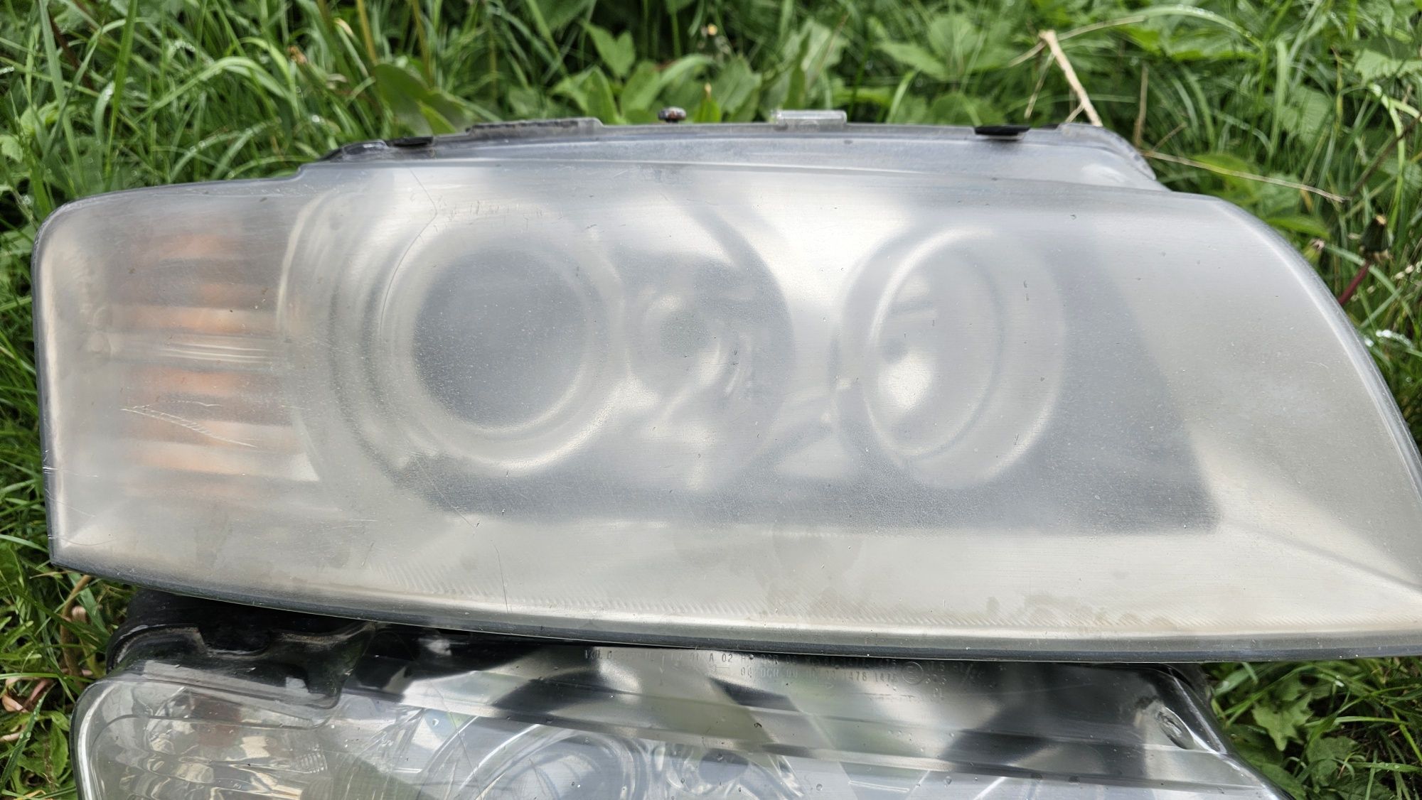 Lampy reflektory Audi A8 D3 przedlift