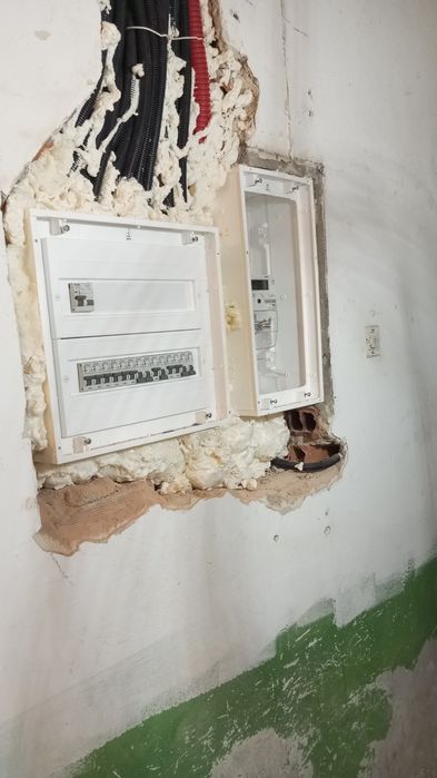 Instalação e reparação Elétrica, wall Box Painéis Fotovoltaicos