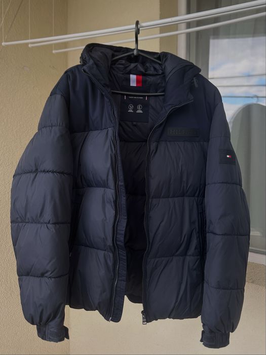 Пуховик tommy hilfiger зимний