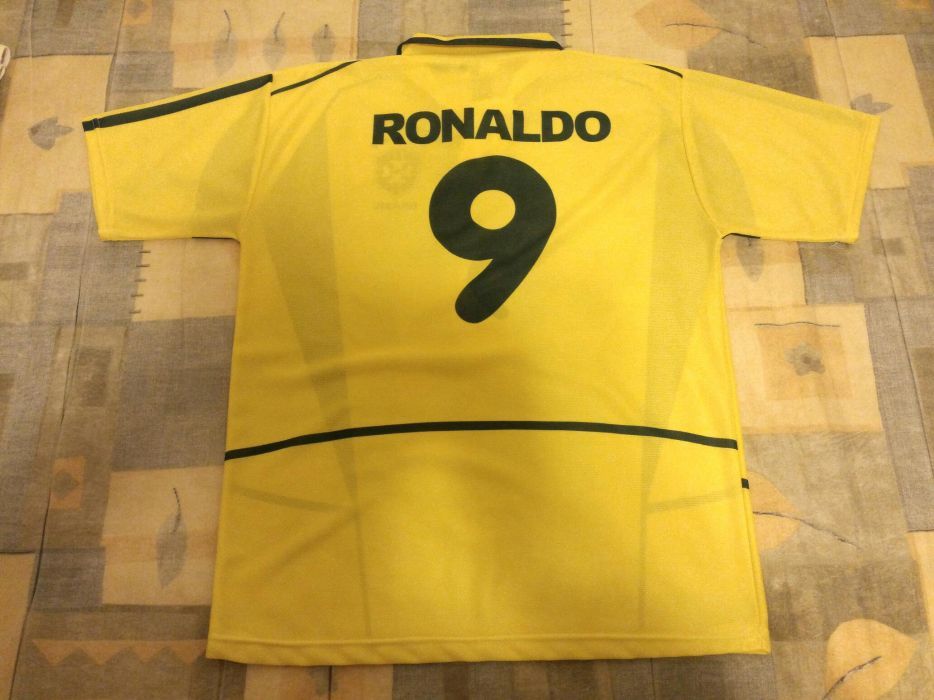 Camisola do Brasil como nova