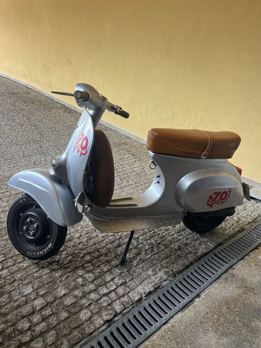 Vespa 50 s ano 1977 nacional