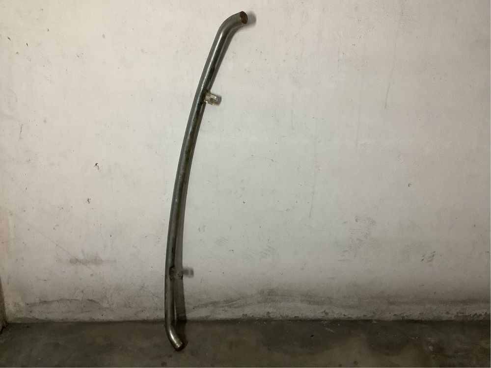 Barra para pára-choques dianteiro de Nissan Navara D40 Inox Bom estado