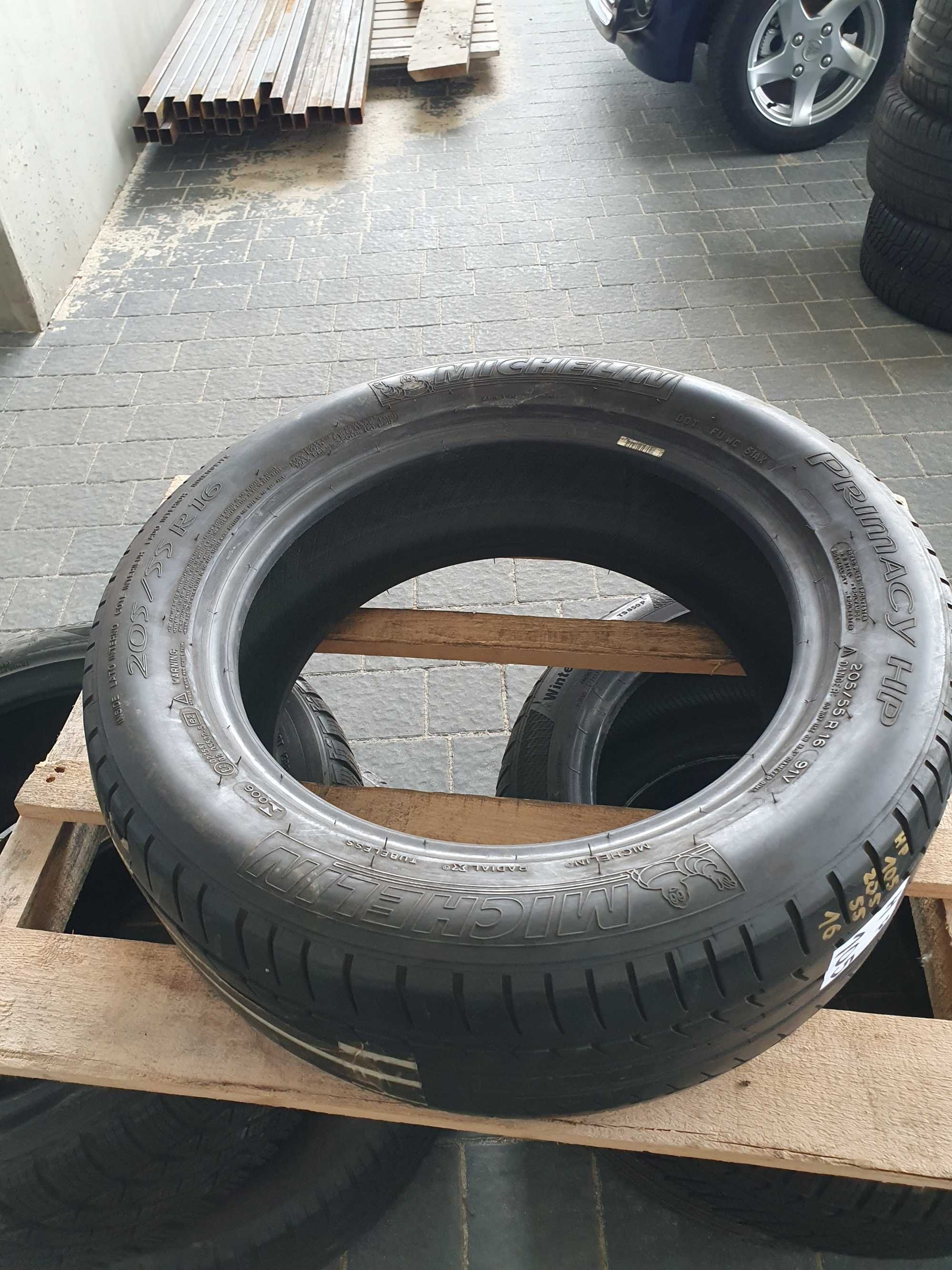 Opona Michelin Primacy HP 205/55/16 91V HP105