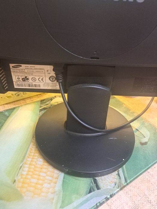 Monitor Samsung 22 cale 100% sprawmy  stan bardzo dobry