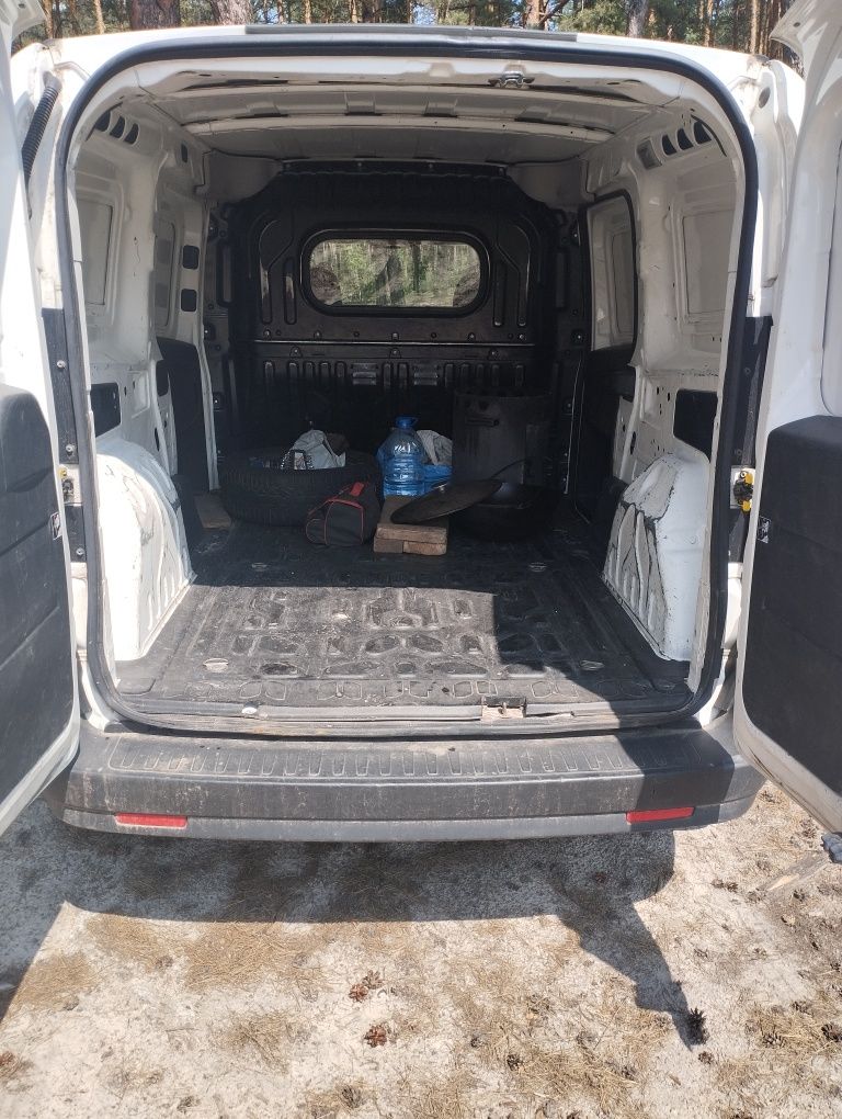 Продам Fiat Doblo Maxi 1.3 MultiJet