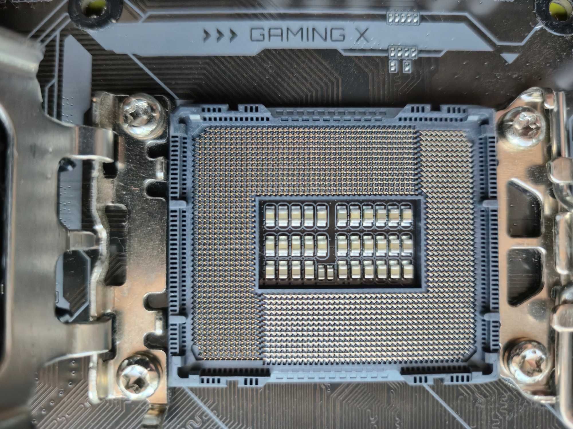 Płyta główna GIGABYTE B660 GAMING X DDR4 
(rev. 1.0) LGA1700