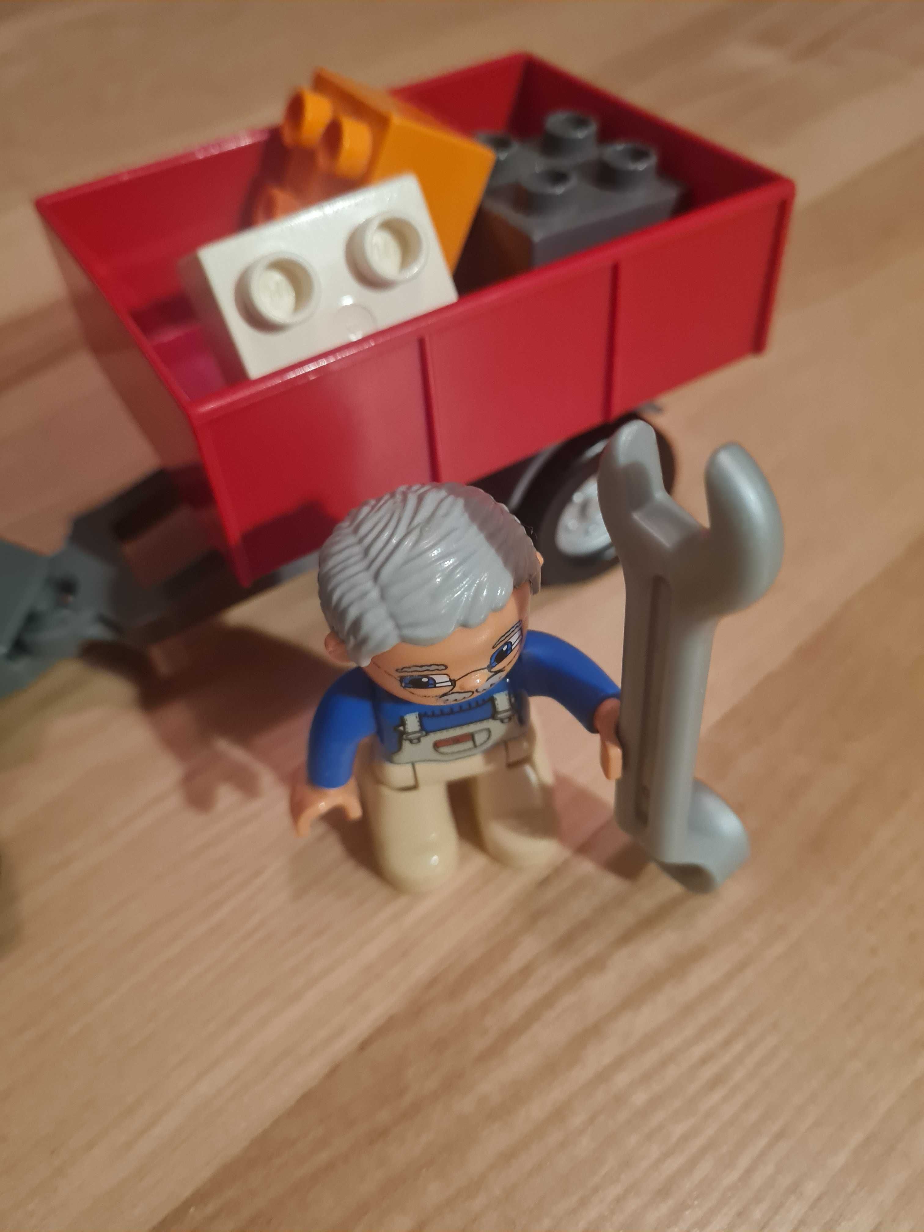 Klocki Lego Duplo Traktor z naczepą, dziadek