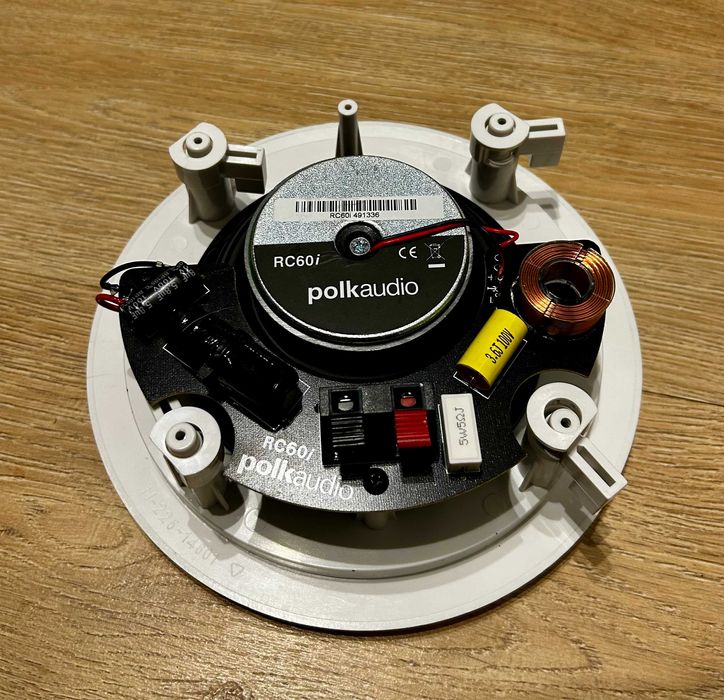 Polk Audio RC60i głośnik montażowy sufitowy dolby atmos wodoodporny