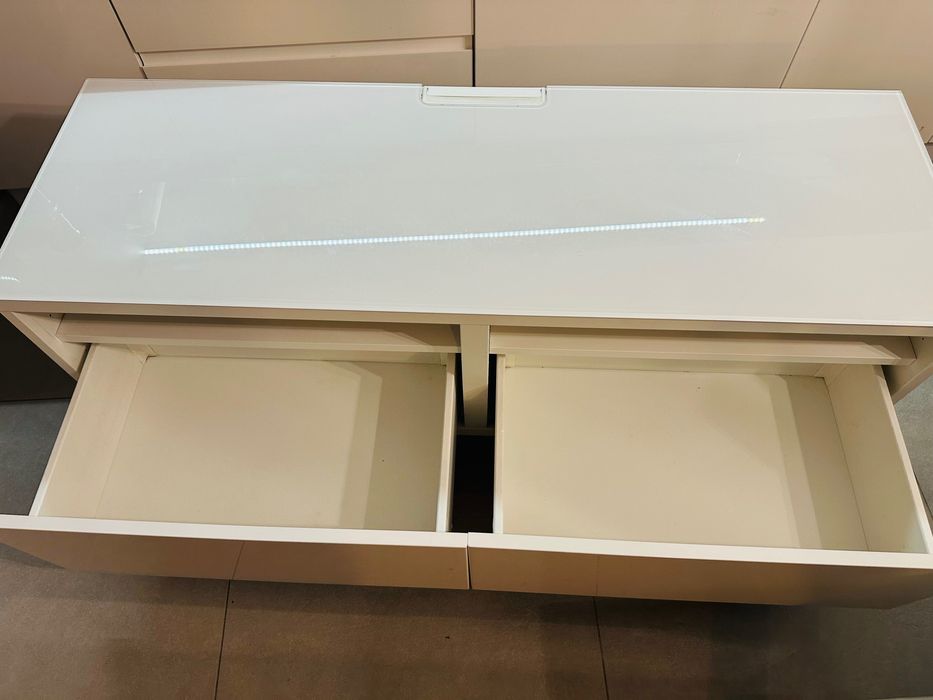 Szafka RTV Ikea Besta