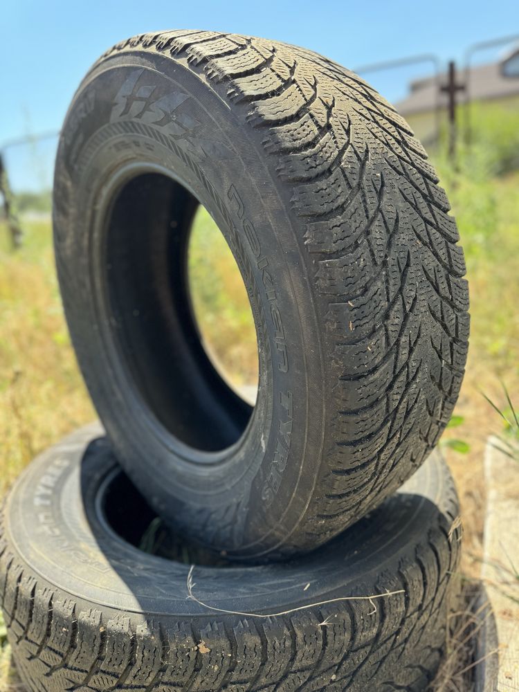 Nokian Tyres Hakkapeliitta R3 SUV (265/65R17 116R)