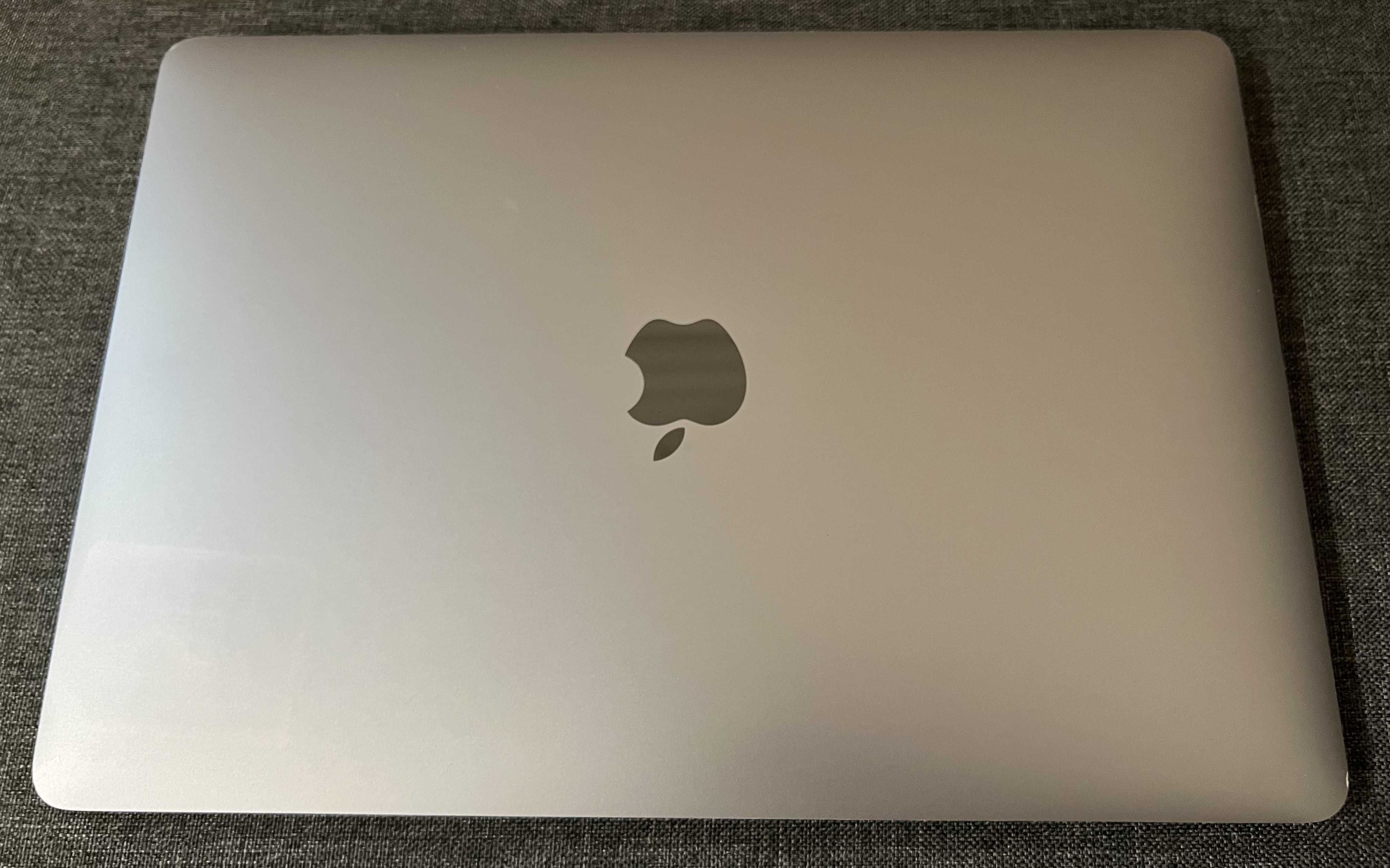 MacBook Air 2018 i5 8Gb SSD 128gb iCloud lock