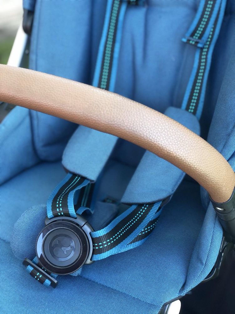 Продам прогулянкову коляску Cybex Balios S LUX