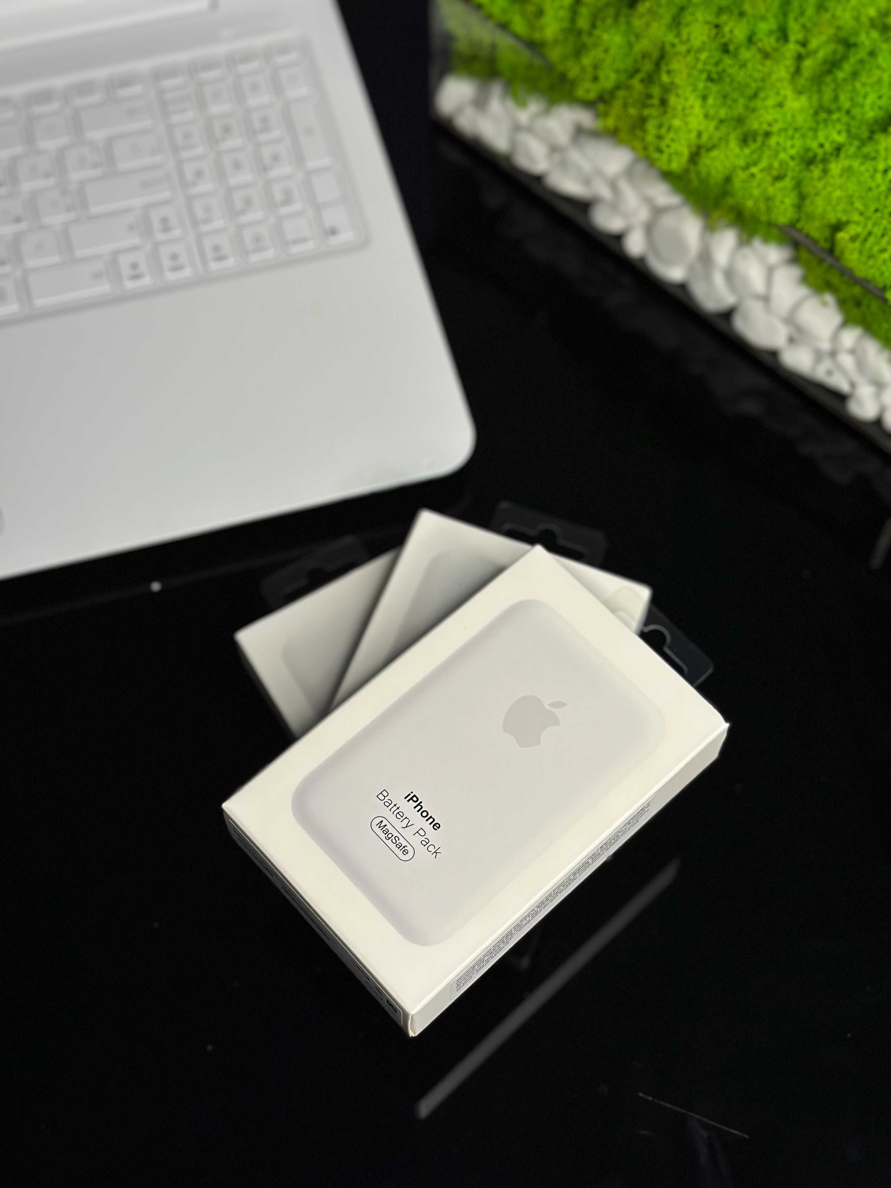 Зовнішній акумулятор  POWER BANK MagSafe Battery Pack 5000mAh