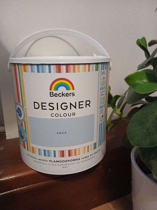 Farba lateksowa błękitna Beckers Aqua