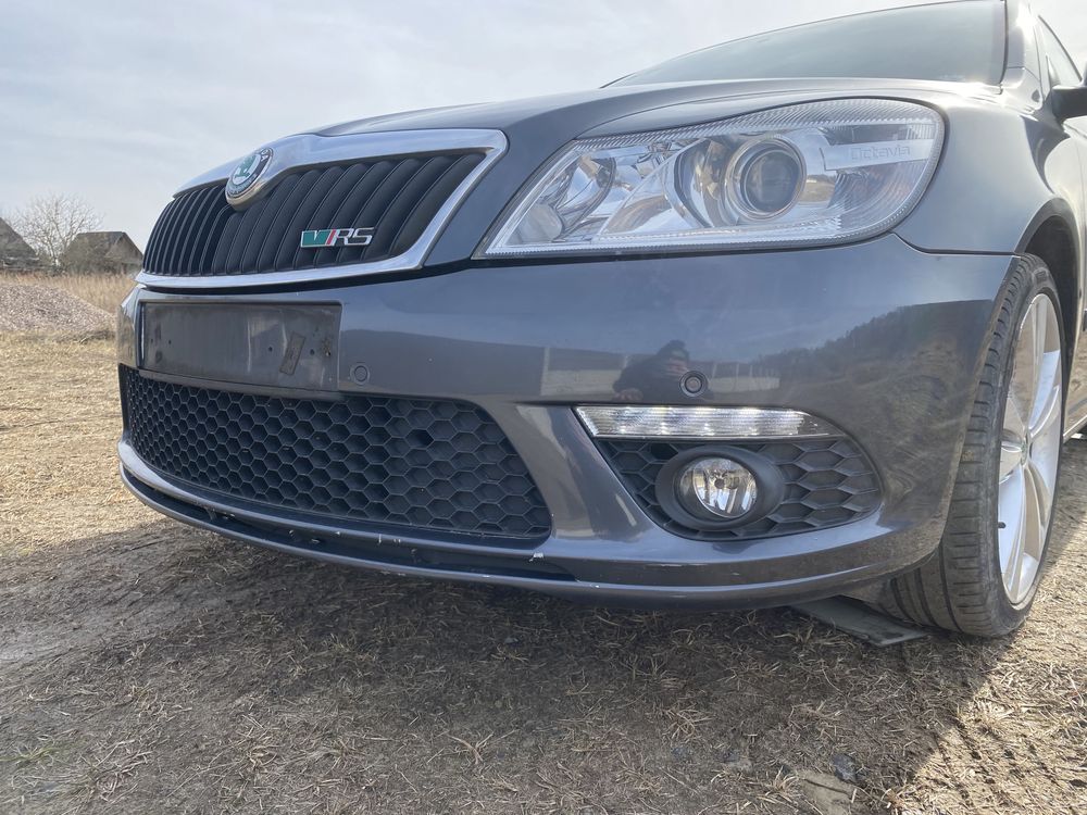 Бампер Передній VIRS Skoda Oktavia A5 FL VRS Шкода Октавія А5 врс