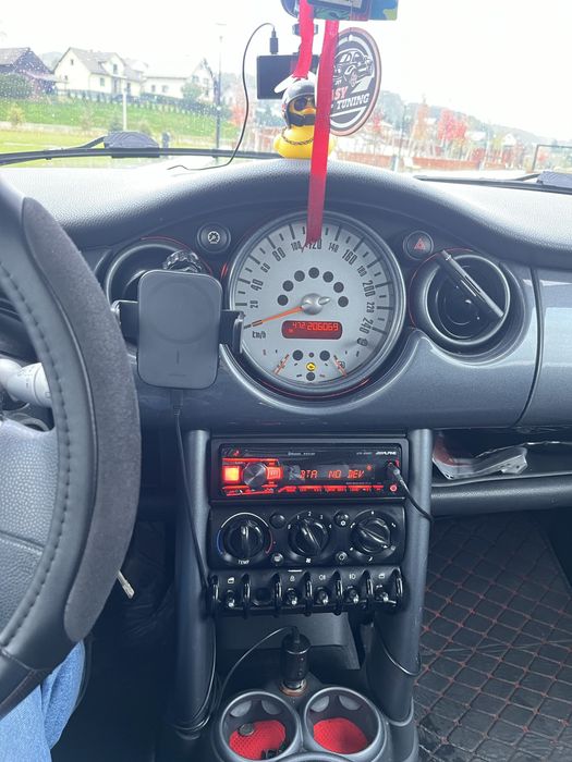 Mini Cooper R50 – 2003 r. – 1.6 benzyna – sprawny, opłaty do 08.2026