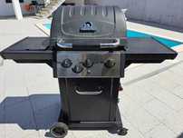 BBQ Barbecue a gás, marca BROIL KING, usado