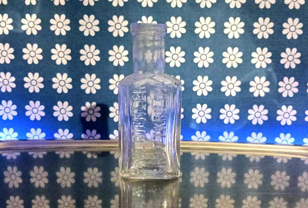 Butelka z dawnego Grodkowa II połowy XIX wieku