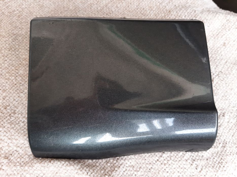 Планка для левого переднего крыла Audi Q5