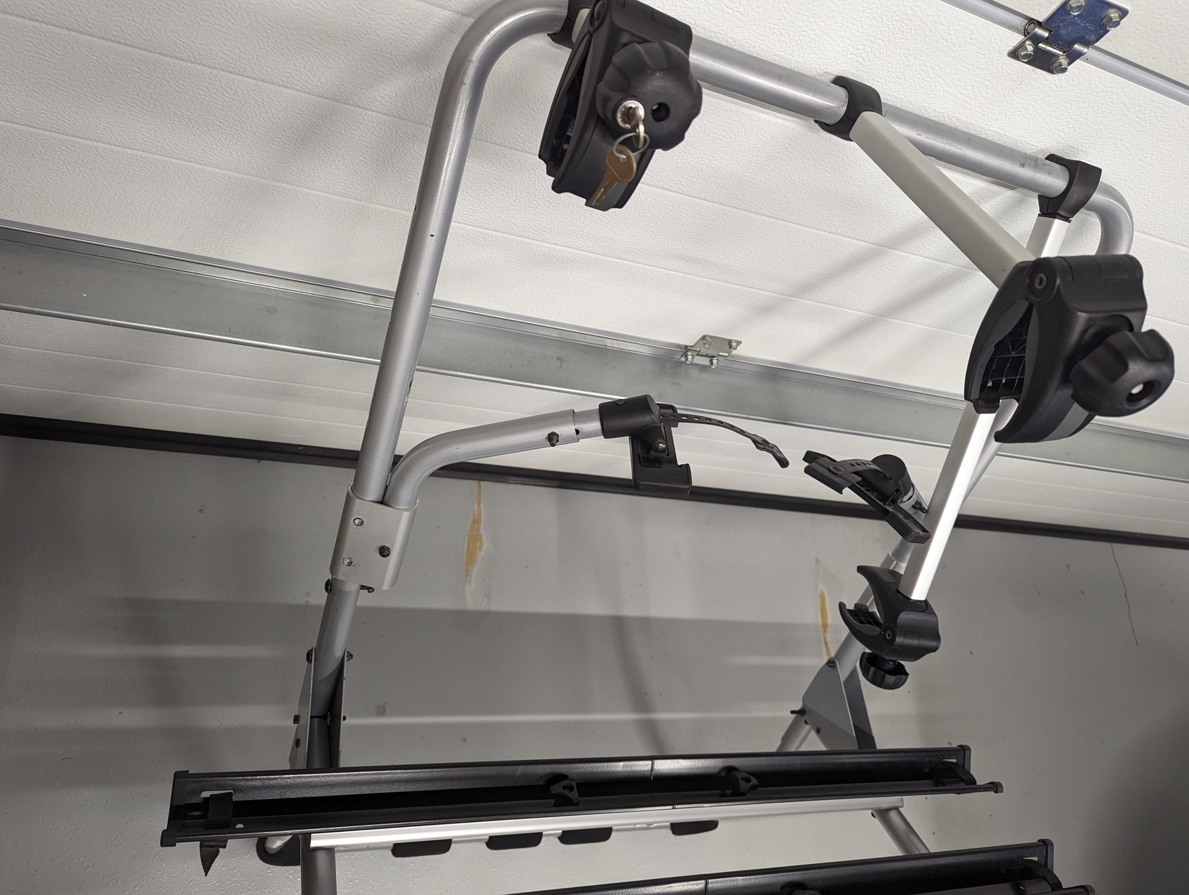 Bagażnik rowerowy Thule BackPac 973 + adaptery Thule 982