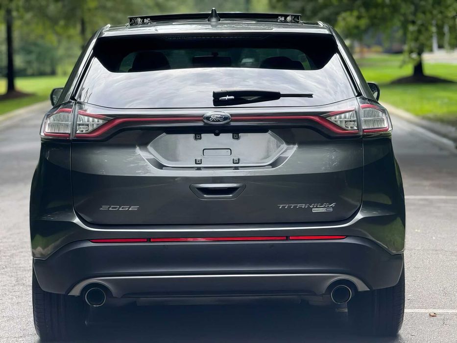 Ford Edge      2016