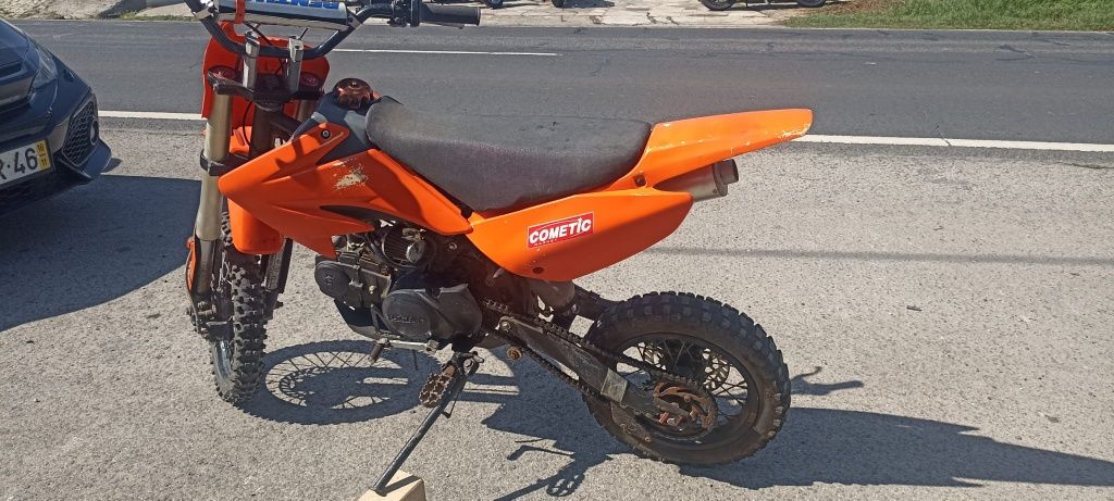 Pit Bike 110cc com caixa 4 velocidades