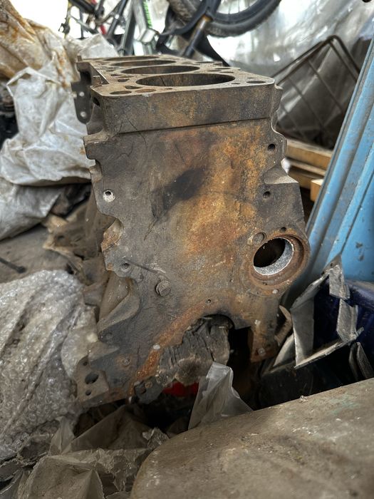 Блок даигуна 1.9D passat b3