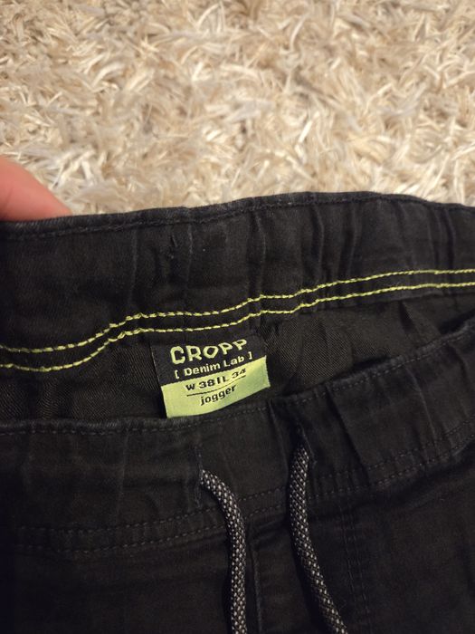 Spodnie Joggery CROPP