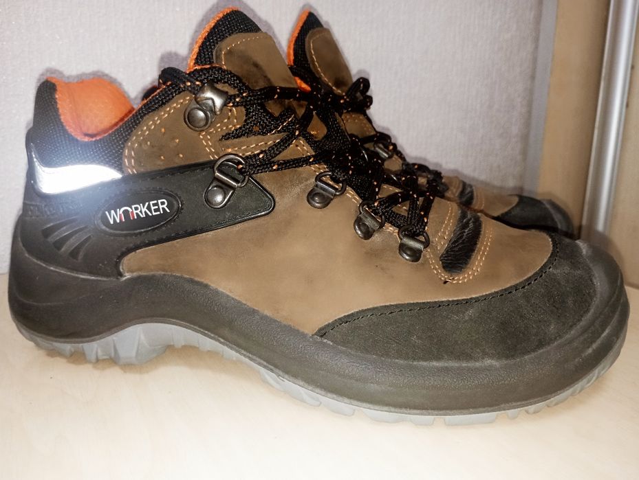 Спецвзуття робочі ботинки з захистом S3 WORKER 38 р 25 см в ідеалі