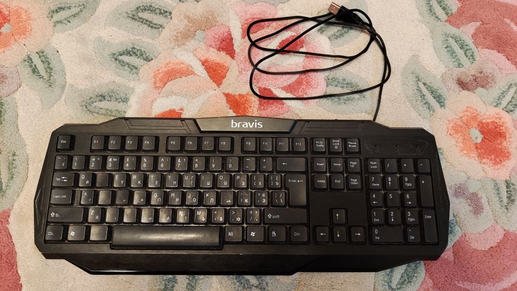 Игровая клавиатура GK180 Подключение USB
Совместимость с Windows
Сниже