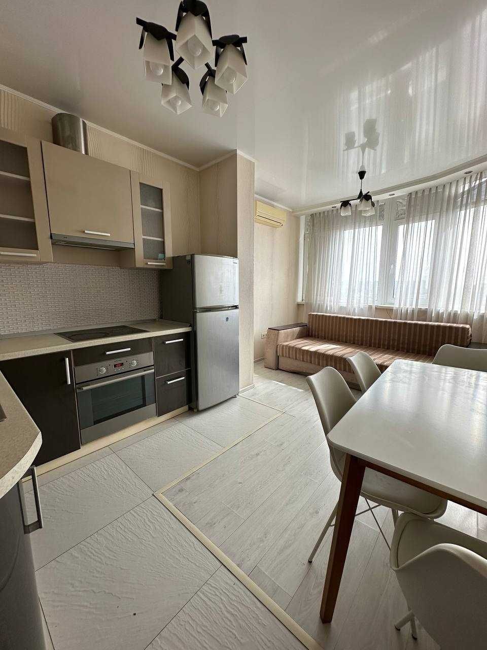 Продам 1-комнатную квартиру 50м2 с ремонтом в ЖК"Малиновский"!