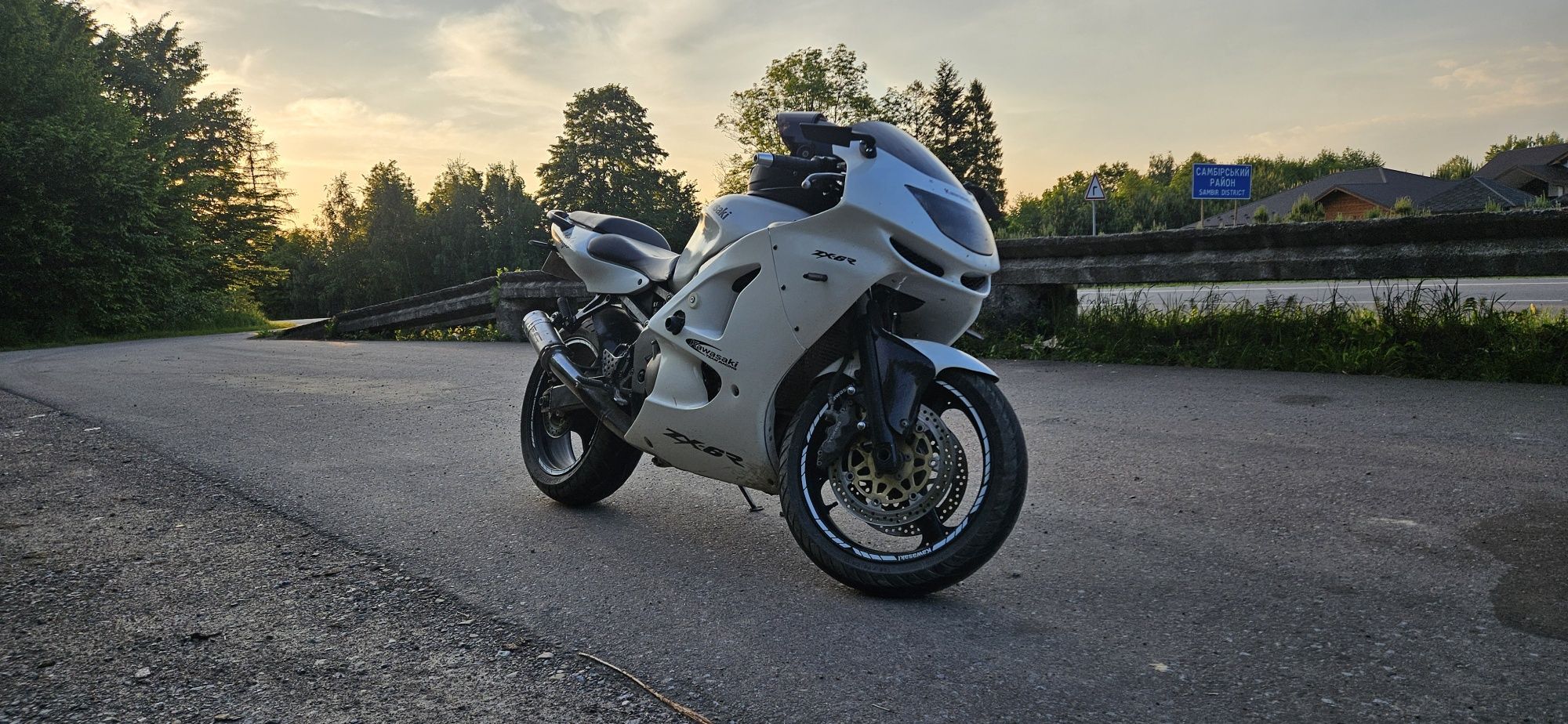 Продам Kawasaki ninja zx6r