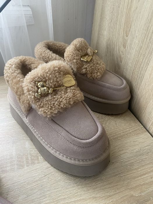 Жіночі уги, як нові!