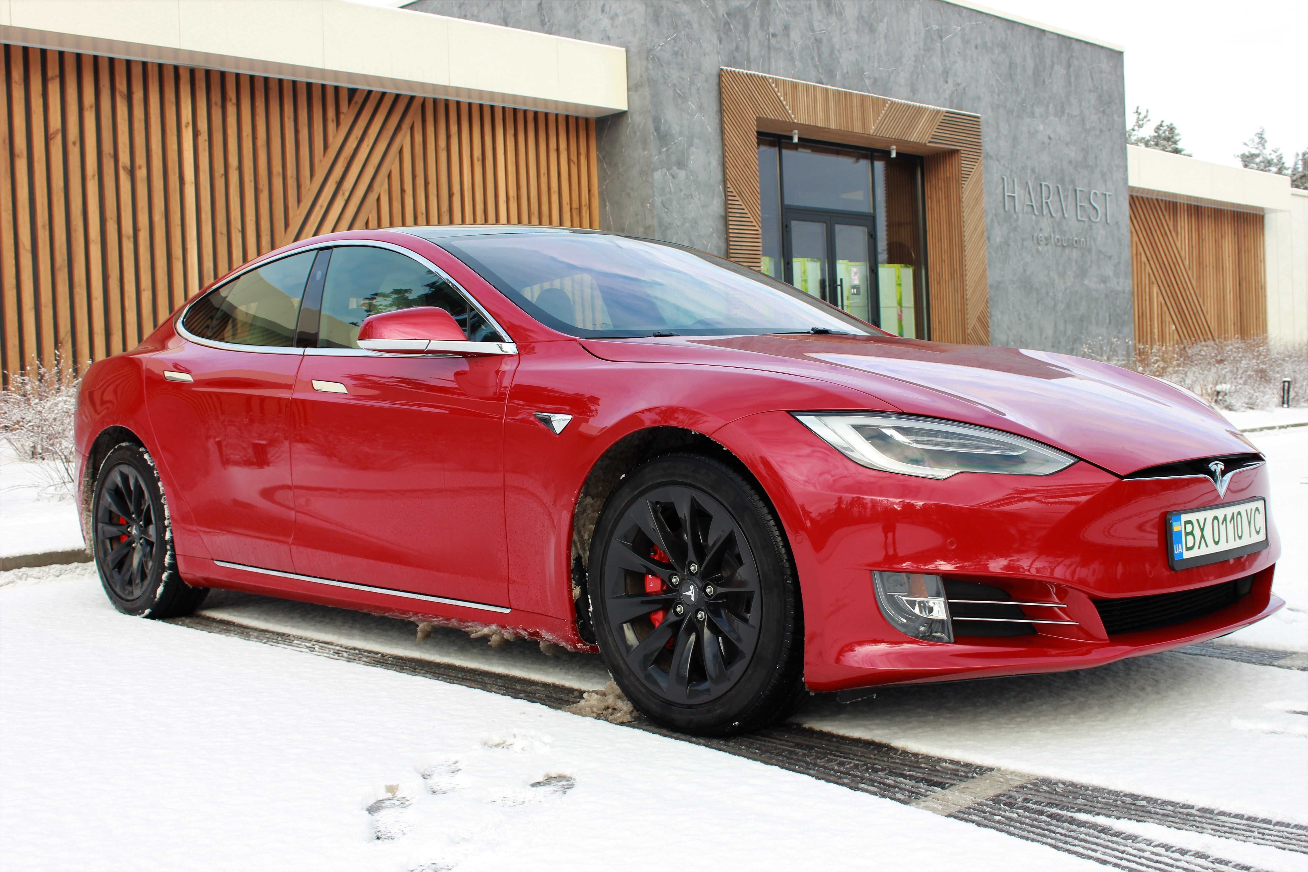 Tesla Model S 2021 Performance Ludicrious Edition