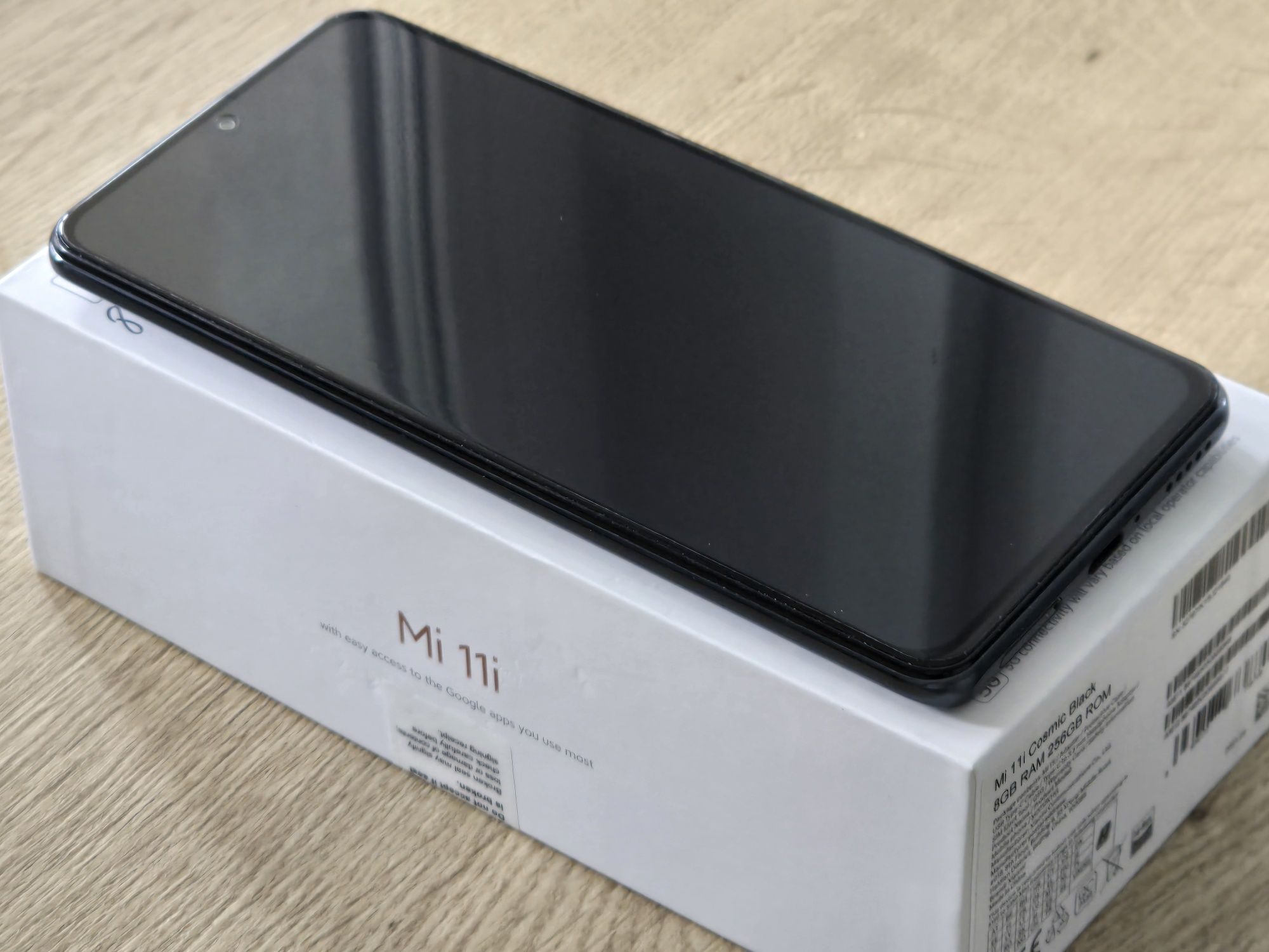 Smartfon Xiaomi Mi 11i 5G 8/256GB Czarny