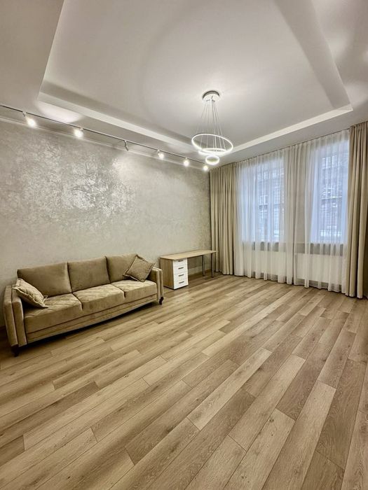 Продам 2-ох кім. квартиру вул.Замарстинівська, поруч ТЦ Форум
