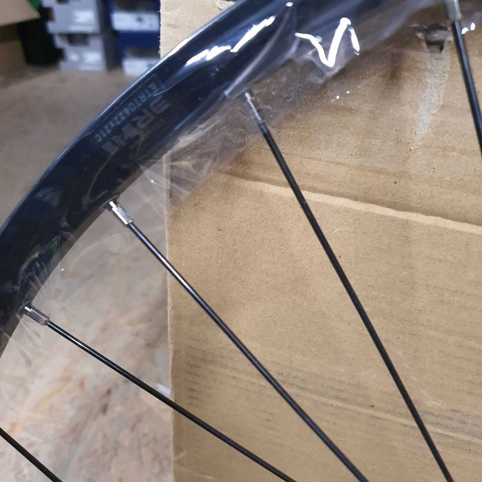 Koło rowerowe tył 29 Rodi Blackrock Shimano fh-qc300 centerlock kol9