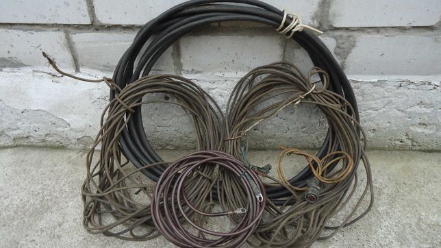 Куски кабеля медного многожильного , провод АКБ с клеммой