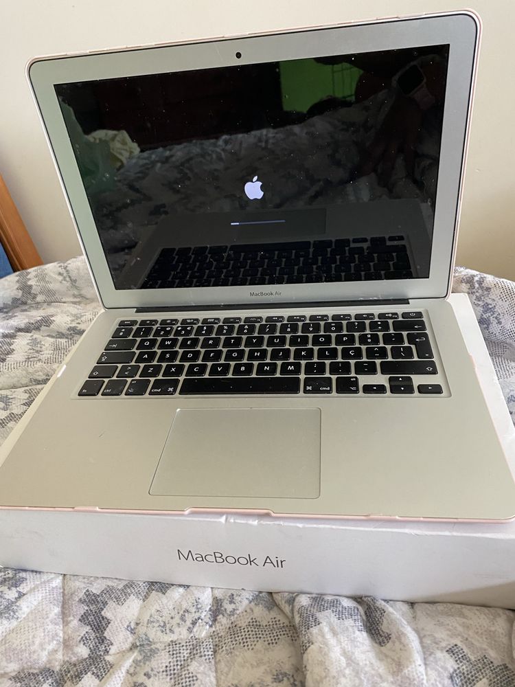 Macbook air 13" para venda