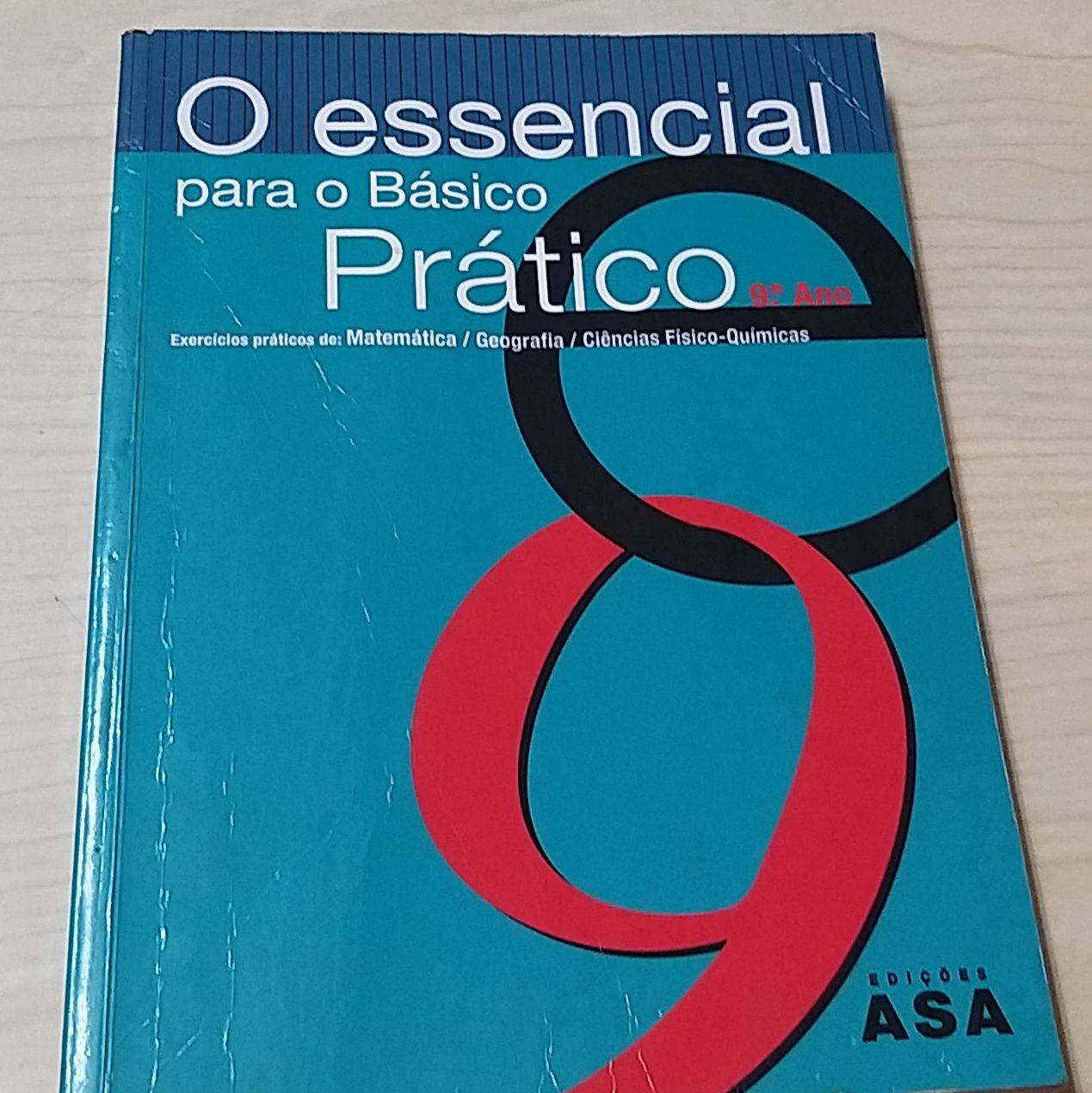 Livros de Matemática.