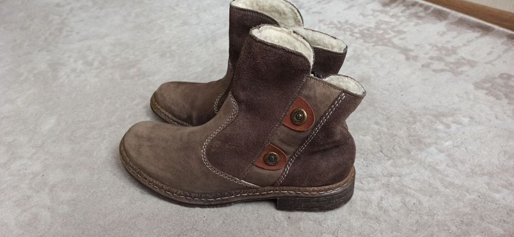 Зимові черевики Rieker, 42 розмір