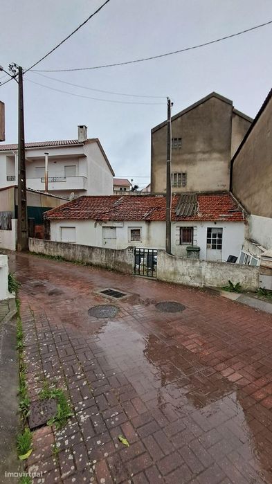 Terreno urbano em Caxias- Oeiras