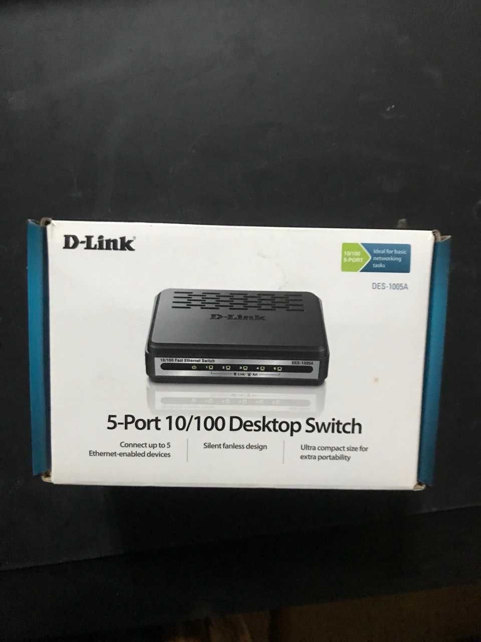 маршрутизатор  D- Link 3 штуки новые