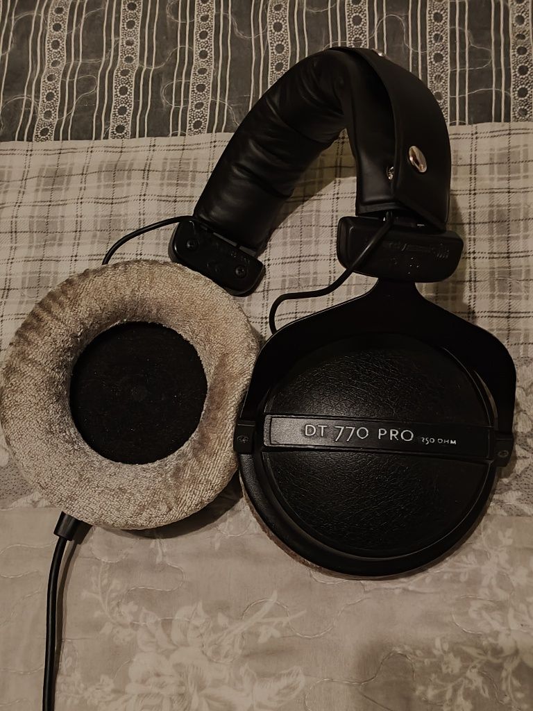Beyerdynamic DT 770 + pokrowiec 250ohm słuchawki studyjne zamknięte