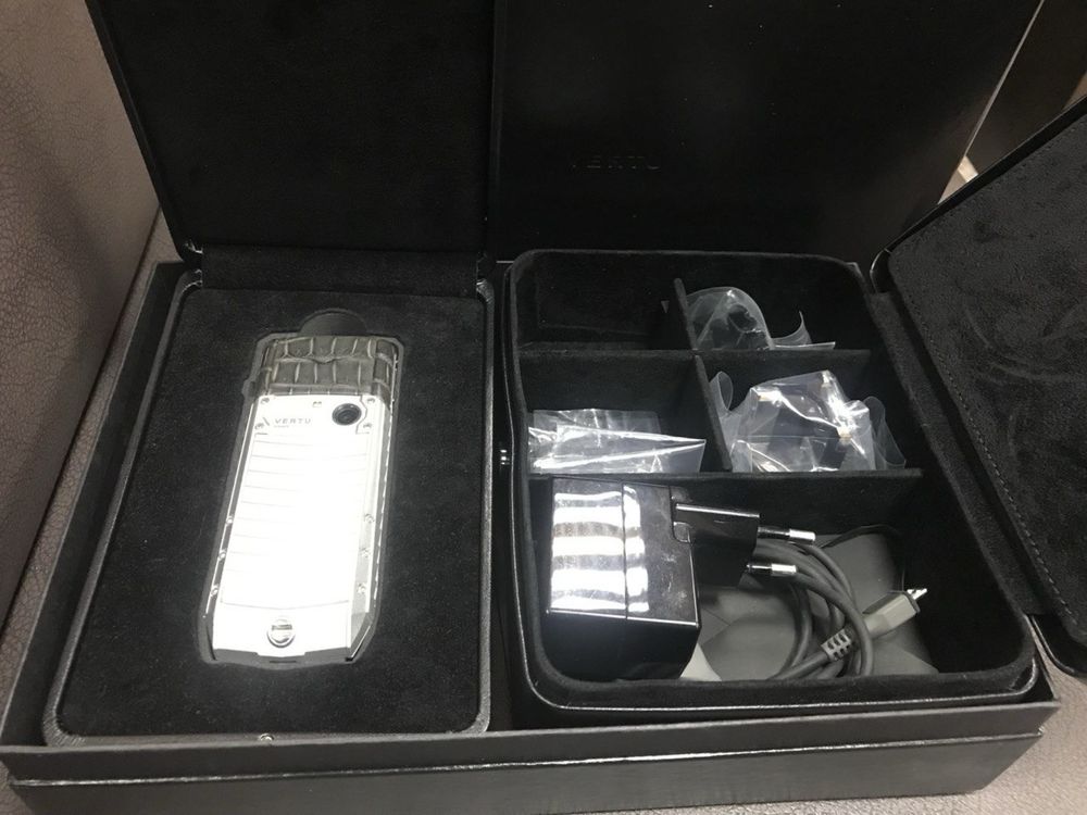 Vertu Ascent X