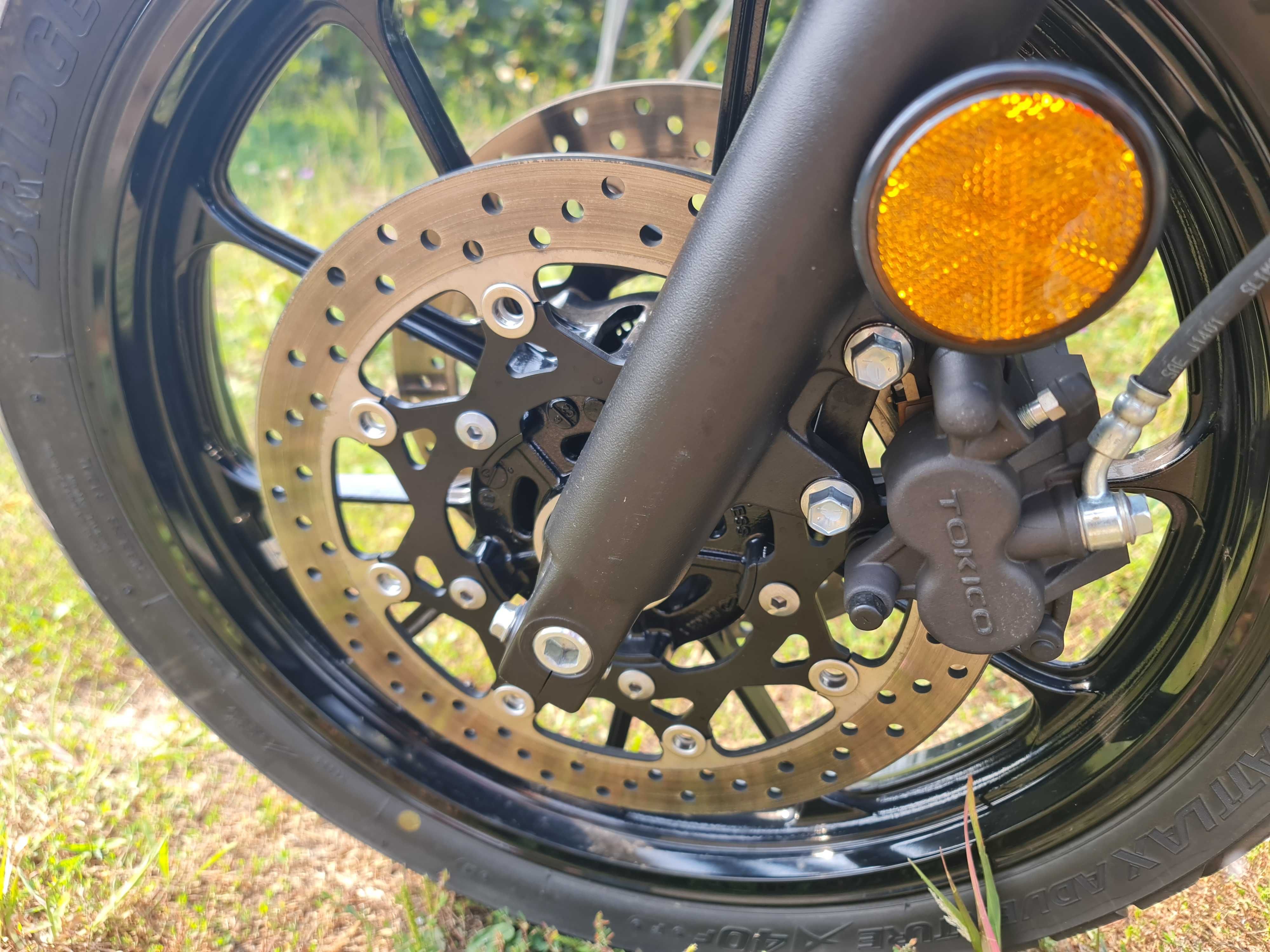 V-Strom 650 - ano 2020 - kms7300