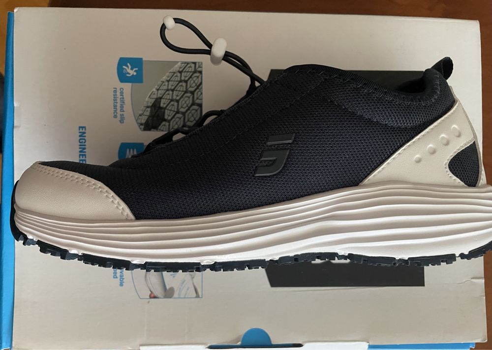 Снікерси жіночі Safety Jogger р.36,5