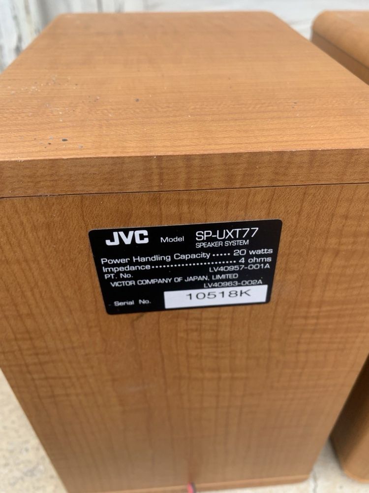 Полочные колонки JVC Model SP-UXT77