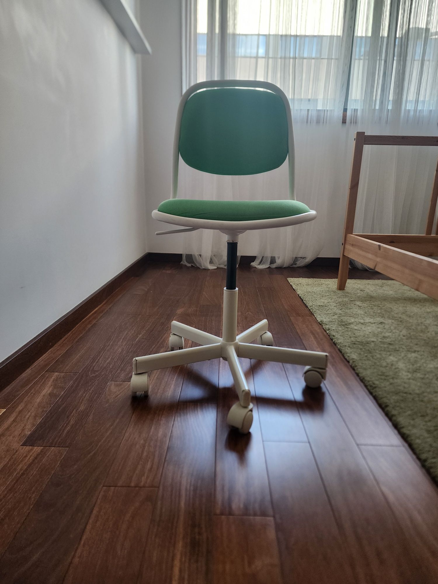 Cadeira Ikea modelo ORFJALL